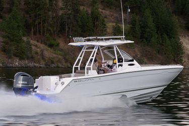 25' Solara 2023 Yacht For Sale